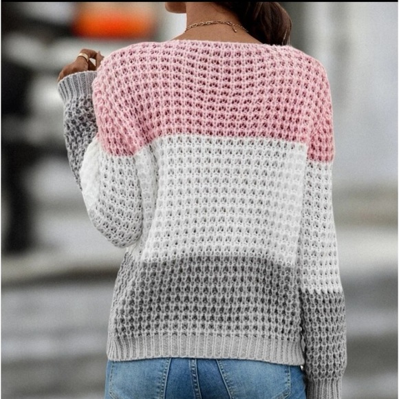 New color block long sleeve knit sweater - Picture 6 of 7